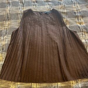 Banana Republic Chocolate Brown Pleated polka Dot sleeveless Blouse